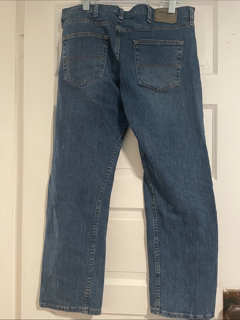 Wrangler Authentics jeans - Picture 2 of 4